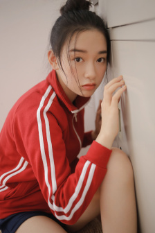 一面亲着一面膜下奶韩剧